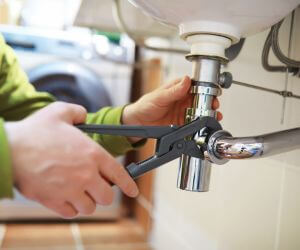 About Emergency plumbing pros Essie, KY